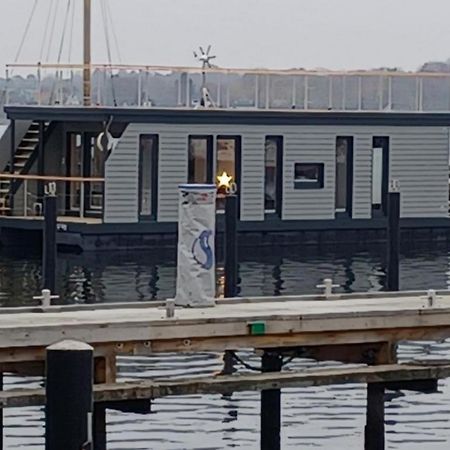 Hausboot Gluecksmomente Mit Dachterrasse In Schleswig Am Ostseefjord Schlei Eksteriør billede