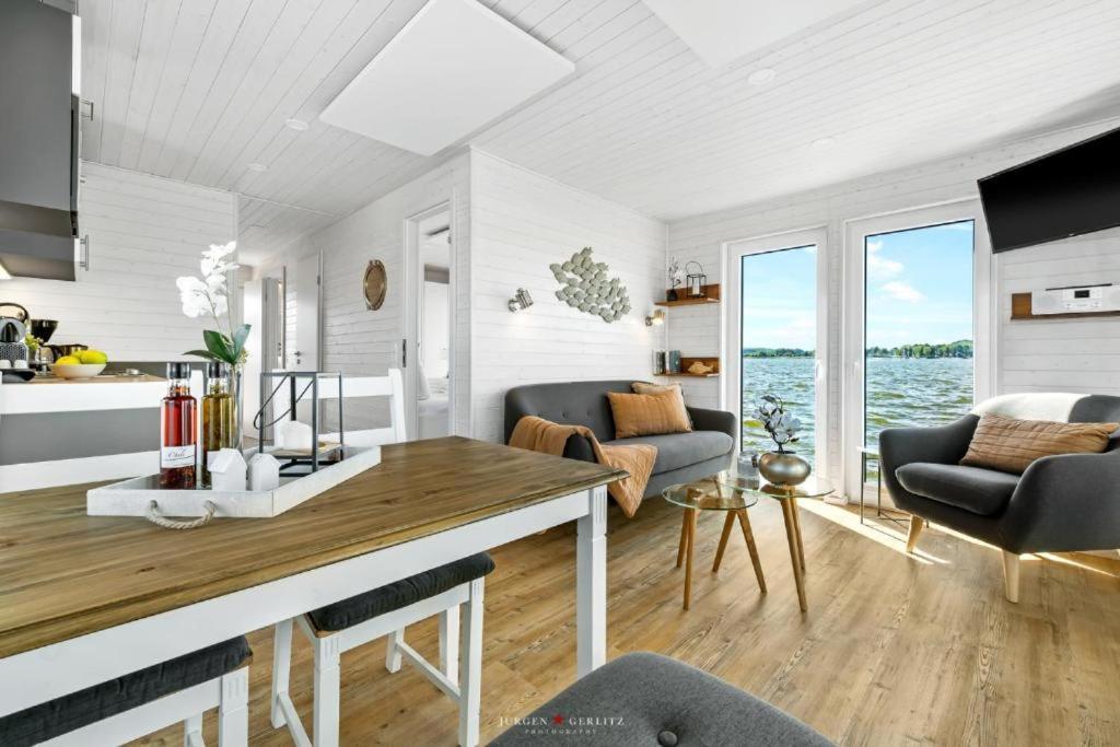 Hausboot Gluecksmomente Mit Dachterrasse In Schleswig Am Ostseefjord Schlei Eksteriør billede